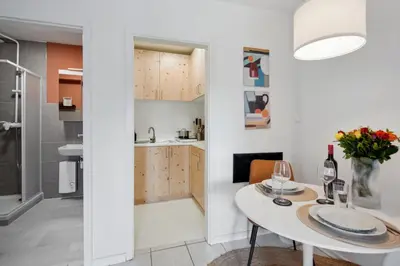 Küche/Küchenzeile in der Unterkunft Gemütliches & Modernes Apartment