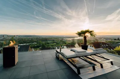 Ein Balkon oder eine Terrasse in der Unterkunft Traumblick trifft Luxus!