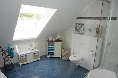 Ein Badezimmer in der Unterkunft Ferienwohnung Landfein Schalkenmehren