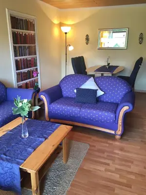 Ein Sitzbereich in der Unterkunft Gästehaus Nelles