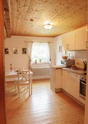 Küche/Küchenzeile in der Unterkunft Ferienwohnung im Landhausstil