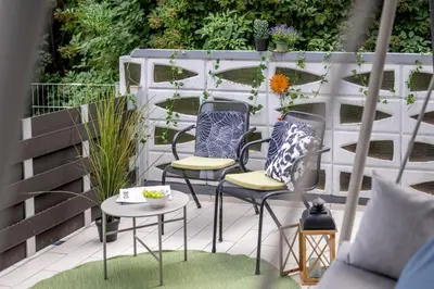 Ein Balkon oder eine Terrasse in der Unterkunft Wohlfühlwohnung mit 25 qm Terrasse, Netflix