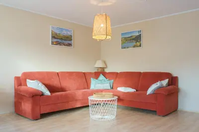 Ein Sitzbereich in der Unterkunft Ferienwohnung Auf Sarret