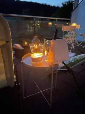 Ein Balkon oder eine Terrasse in der Unterkunft Eifelsuiten - Private Spa & Family Hideaway - Kerpen Loogh