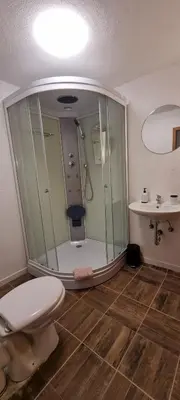 Ein Badezimmer in der Unterkunft Moselblick