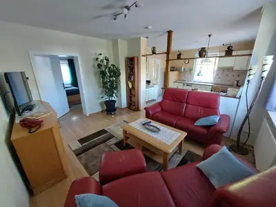 Ein Sitzbereich in der Unterkunft FeWo Zum Laacher See