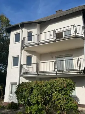 Ein Balkon oder eine Terrasse in der Unterkunft Sunset Apartment mit Rheinblick in Urbar