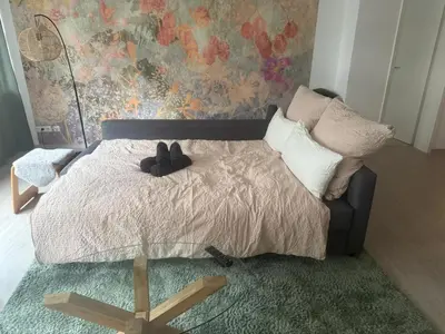 Ein Bett oder Betten in einem Zimmer der Unterkunft 140qm 3BR apartment - central, cozy and stylish