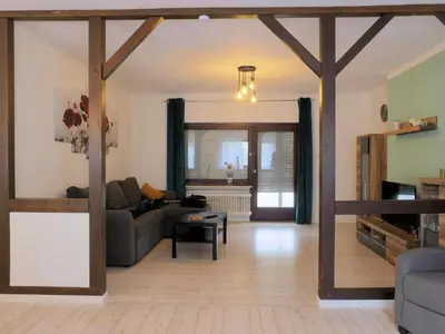 Ein Sitzbereich in der Unterkunft Ferienhaus Blick zur Ahr