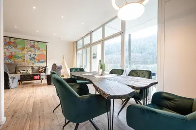Ein Sitzbereich in der Unterkunft Suite mit Moselblick