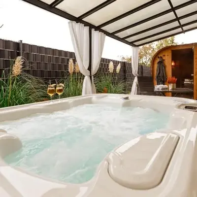 Spa Cottage Serenity Chalet