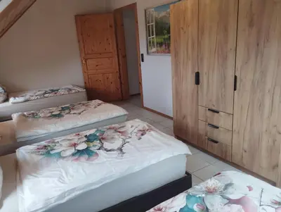 Ein Bett oder Betten in einem Zimmer der Unterkunft Ferienhaus Schilz