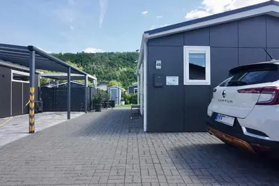 Das Gebäude in dem sich die Ferienwohnung befindet