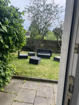 Ein Garten an der Unterkunft Rheinview Sunset Apartment Urbar
