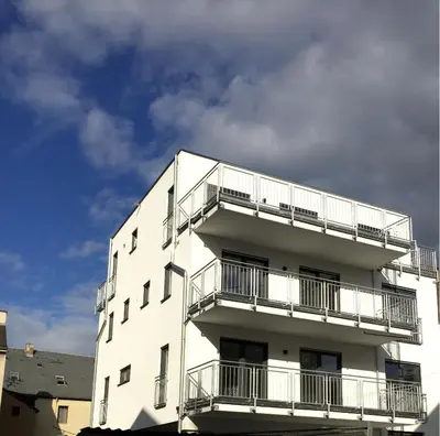 Das Gebäude in dem sich die Ferienwohnung befindet