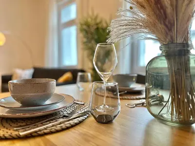 Getränke in der Unterkunft 250m Rhein - ruhig - Hbf - Boxspringbett - K-111-S