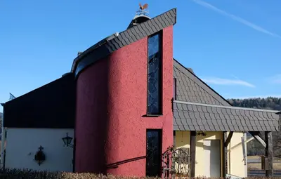 Das Gebäude in dem sich die Ferienwohnung befindet