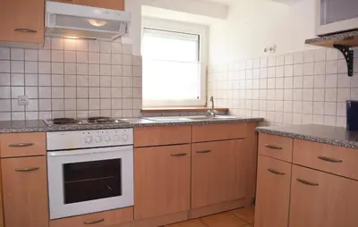 Küche/Küchenzeile in der Unterkunft 3 Bedroom Cozy Apartment In Trierweiler