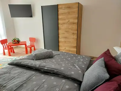 Ein Bett oder Betten in einem Zimmer der Unterkunft Premium Vulkaneifel Chalet