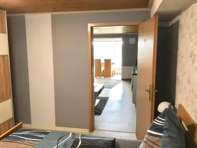 Ein Sitzbereich in der Unterkunft Schöne Ferienwohnung in Hilscheid Hunsrück