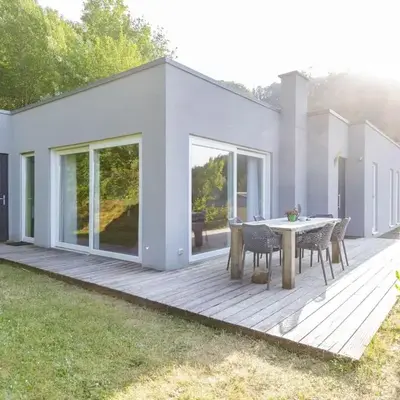 Luxusbungalow im Campingpark