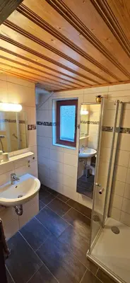 Ein Badezimmer in der Unterkunft Ferienhaus In der Hohl