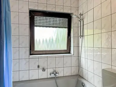 Ein Badezimmer in der Unterkunft Apartment Ferienapartments Adenau-2 by Interhome