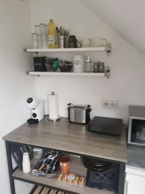 Küche/Küchenzeile in der Unterkunft Wohnung am Kurpark mit privater Innensauna & LED! Schlüsselbox