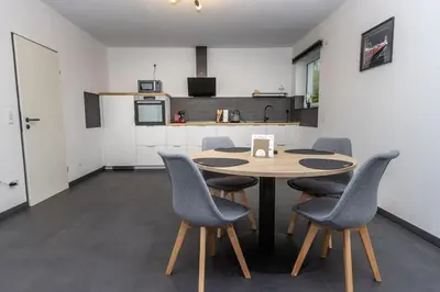 Küche/Küchenzeile in der Unterkunft Südschleife Apartments - App. 3 - Direkt am Ring