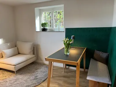 Ein Sitzbereich in der Unterkunft Kolberg Studio - Moderne Ferienwohnung in Boppard