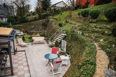 Ein Garten an der Unterkunft Haus Helga