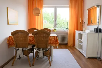 Küche/Küchenzeile in der Unterkunft Helle 4 ZKB mit Balkon in Wittlich