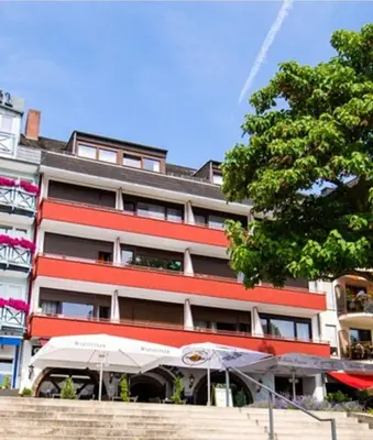 Das Gebäude in dem sich die Ferienwohnung befindet