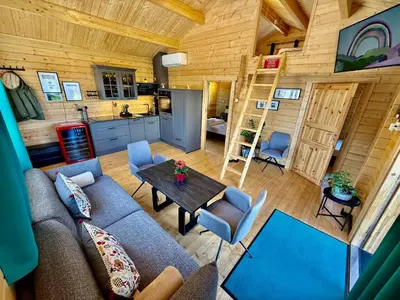Ein Sitzbereich in der Unterkunft Chalet Lasserg