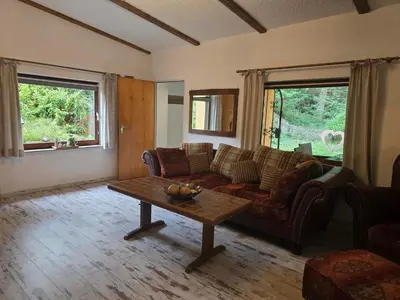 Ein Sitzbereich in der Unterkunft Ferienhaus Mellicher Berg
