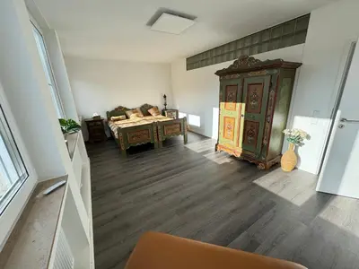 Ein Sitzbereich in der Unterkunft Tolle helle & ruhige 125 qm Whg. nähe Zentrum I-O