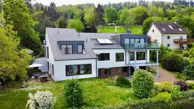 Das Gebäude in dem sich die Ferienwohnung befindet
