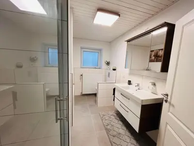Ein Badezimmer in der Unterkunft Ferienwohnung Kleinmann in Kordel