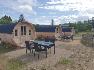 Das Gebäude in dem sich der Campingplatz befindet