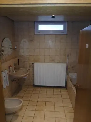 Ein Badezimmer in der Unterkunft Ruhige Ferienwohnung im Hunsrück