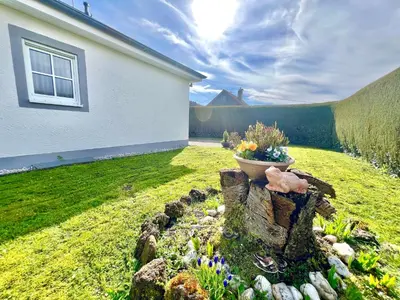 Ein Garten an der Unterkunft Ferienhaus Daddy Bernd