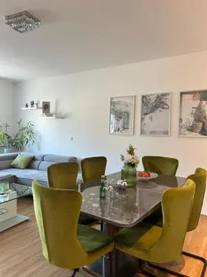 Ein Sitzbereich in der Unterkunft Ferienwohnung in Gerolstein Zentrum