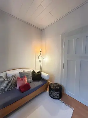 Ein Bett oder Betten in einem Zimmer der Unterkunft Forest Charm and Gems