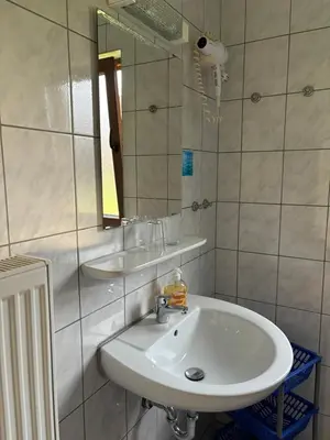 Ein Badezimmer in der Unterkunft Ferienwohnung Burg Katz