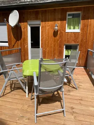 Ein Patio oder anderer Außenbereich in der Unterkunft Ferienwohnung Retzbachtal