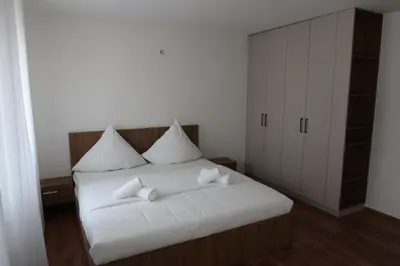 Ein Bett oder Betten in einem Zimmer der Unterkunft Old Apartment