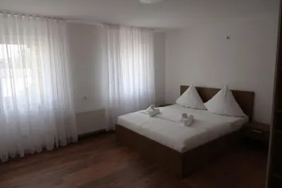 Ein Bett oder Betten in einem Zimmer der Unterkunft Old Apartment