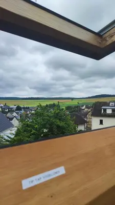 Ein Balkon oder eine Terrasse in der Unterkunft Batcave
