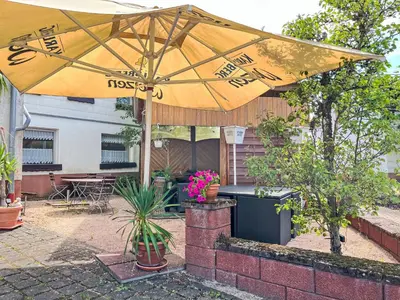 Ein Garten an der Unterkunft Apartment Holiday Home am Bostalsee-2 by Interhome