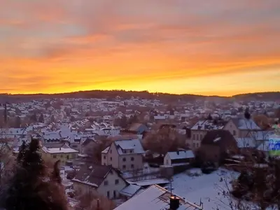 Blick auf den Sonnenuntergang/Sonnenaufgang von der Ferienwohnung aus oder aus der Nähe